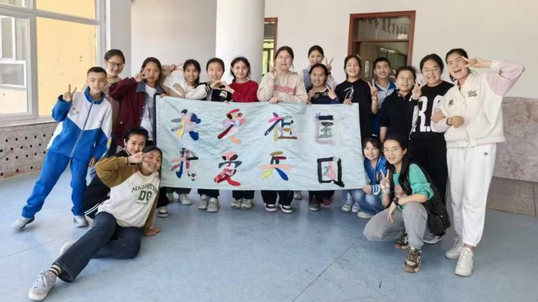 排兵布阵启新城  布衣匠心筑华章  王新颖非遗布艺工作坊
